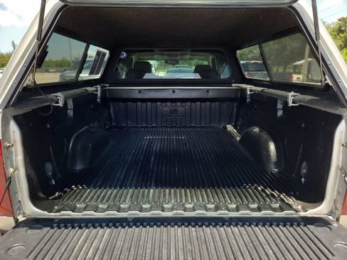 Used 2008 Chevrolet Silverado 1500 LT w/ Power Pack Plus RWD image 7
