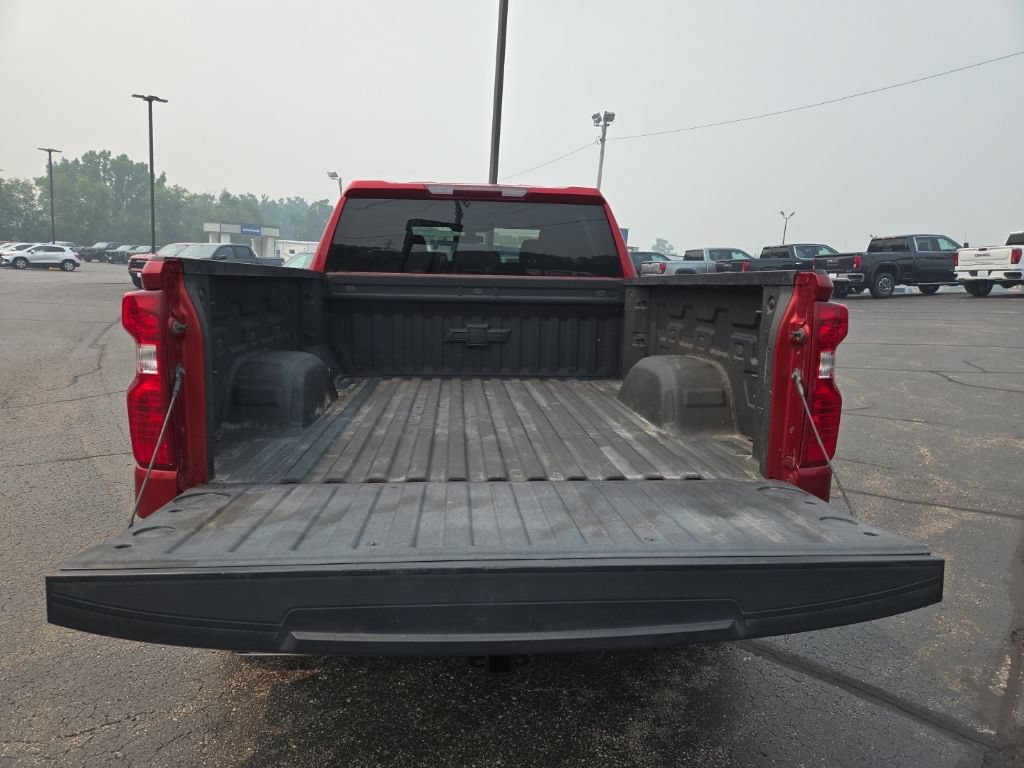 Certified 2021 Chevrolet Silverado 1500 LT AWD/4WD image 9