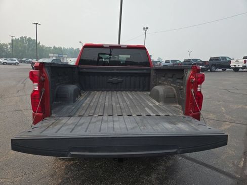 Certified 2021 Chevrolet Silverado 1500 LT AWD/4WD image 9