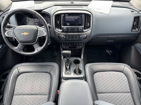Used 2021 Chevrolet Colorado Z71 w/ Safety Package image 9
