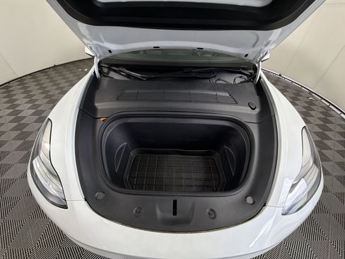 Used 2021 Tesla Model Y Performance image 28