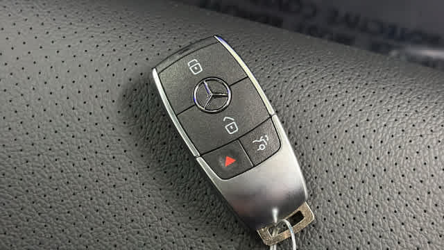 Certified 2026 Mercedes-Benz GLE 350 4MATIC image 38