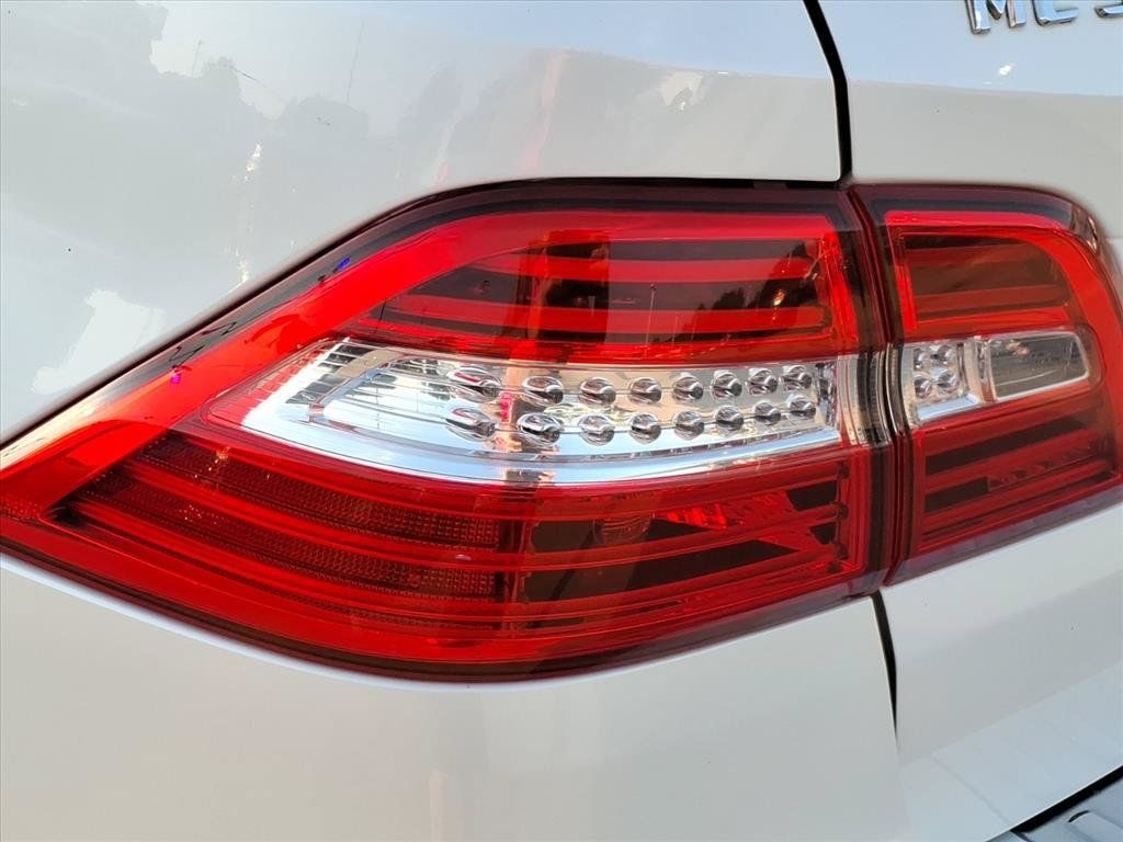 Used 2015 Mercedes-Benz ML 350 2WD image 12