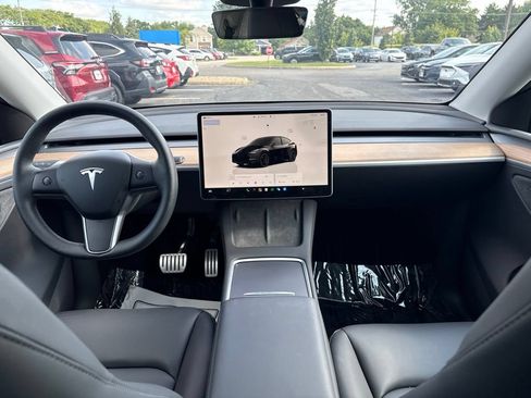 Used 2025 Tesla Model Y Performance AWD/4WD image 12