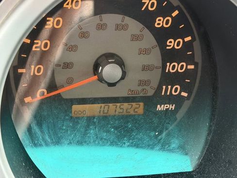 Used 2004 Toyota 4Runner SR5 RWD image 6