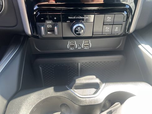 New 2026 RAM 1500 Big Horn AWD/4WD image 22