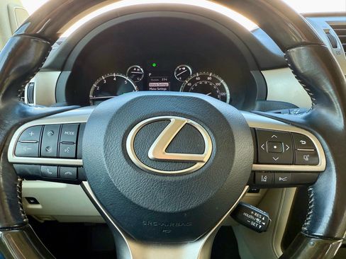 Used 2020 Lexus GX 460 Premium image 40