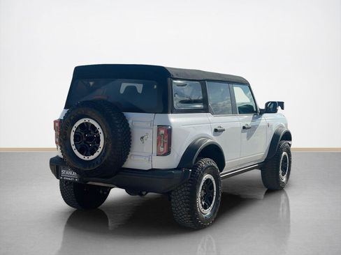 Used 2022 Ford Bronco Badlands image 8