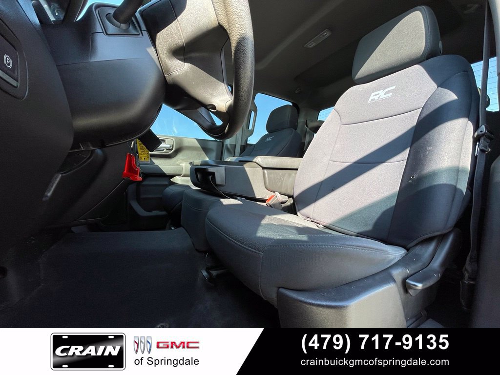 Used 2021 Chevrolet Silverado 1500 Custom AWD/4WD image 22