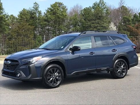 Certified 2025 Subaru Outback Onyx Edition w/ Popular Package #2 image 1