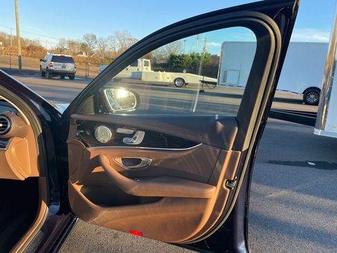 Used 2017 Mercedes-Benz E 300 E300 image 21
