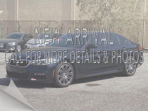 Used 2018 BMW 530e RWD image 1