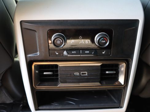 Certified 2024 GMC Hummer EV 3X w/ Extreme Off-Road Package image 38