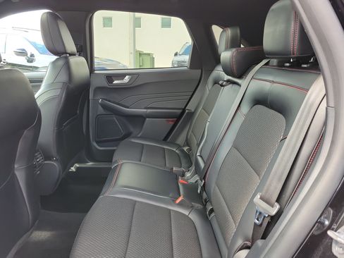 Used 2024 Ford Escape ST-Line w/ Tech Pack #1 FWD image 14