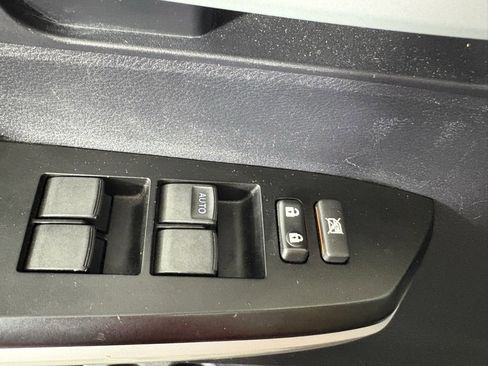 Used 2021 Toyota Tundra SR5 w/ TRD Off-Road Plus Package image 14