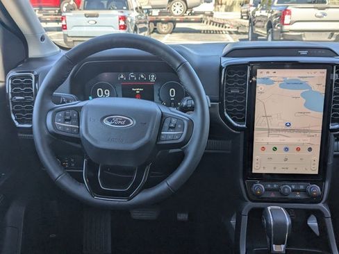 New 2025 Ford Ranger Lariat w/ FX4 Off-Road Package image 16