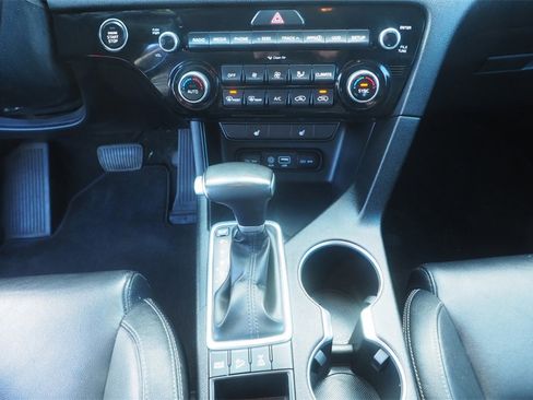 Used 2019 Kia Sportage EX image 10