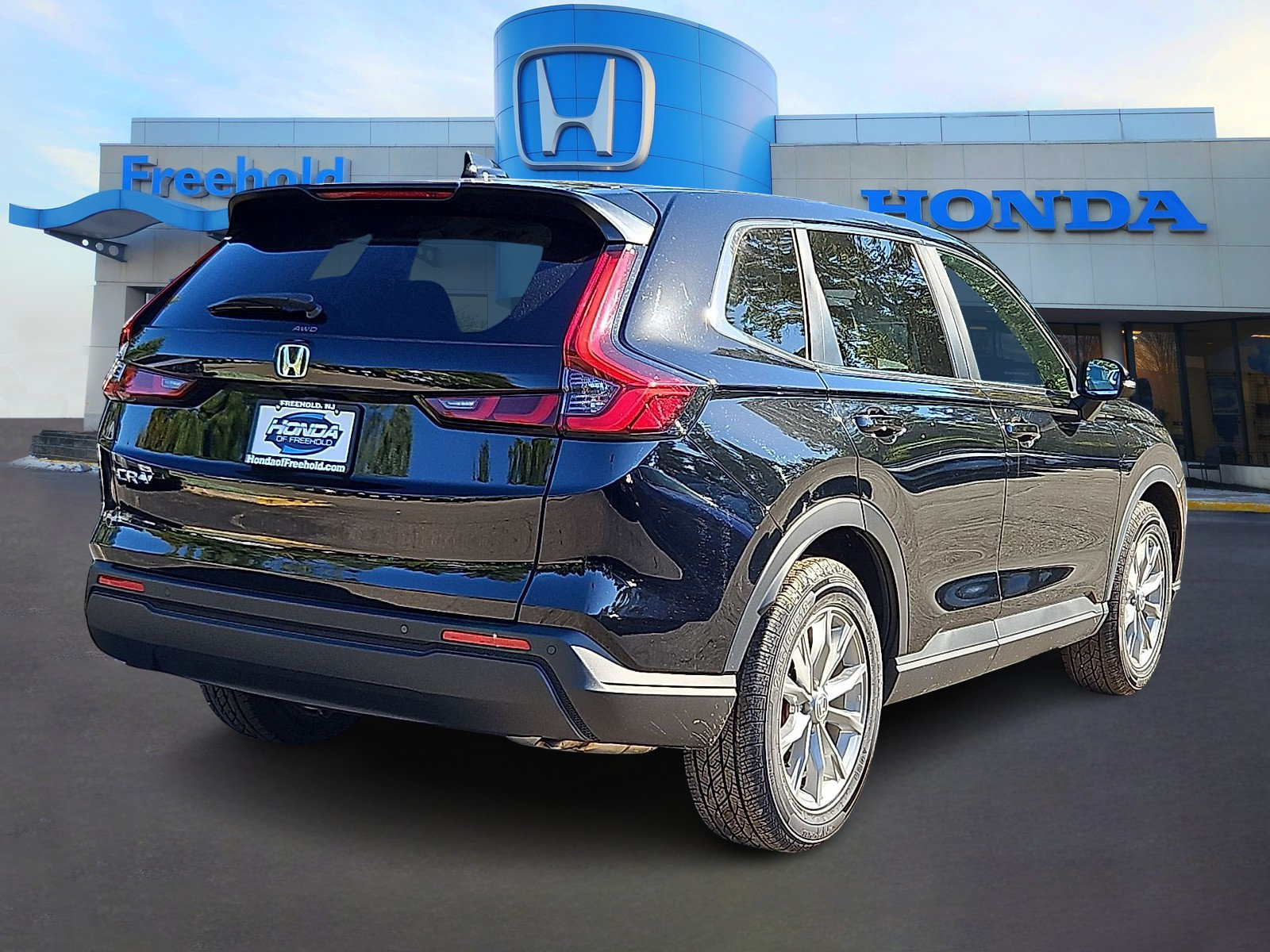 Used 2024 Honda CR-V EX-L image 6