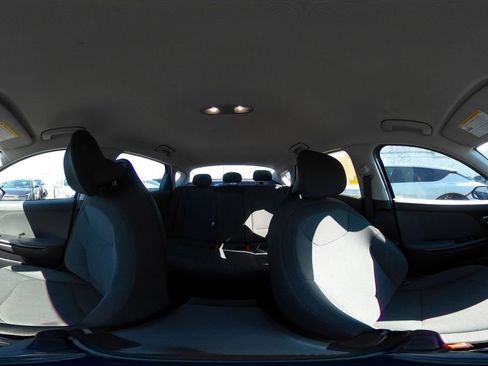 Used 2025 Kia K4 LXS image 42