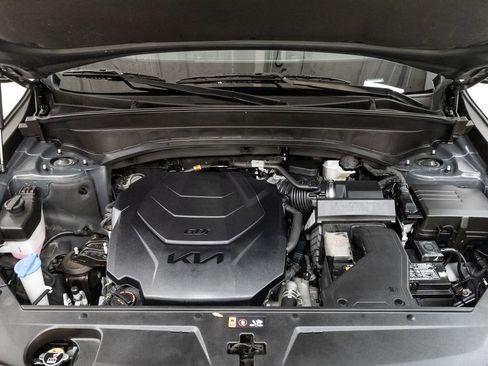 Certified 2024 Kia Telluride EX X-Line AWD/4WD image 3