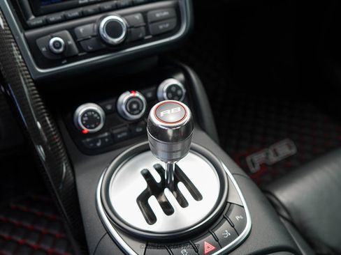 Used 2011 Audi R8 V10 AWD/4WD image 31