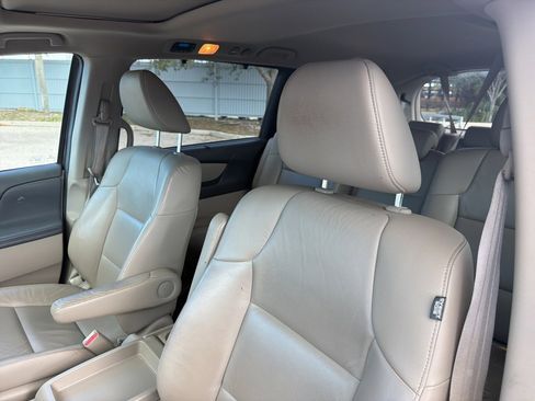 Used 2012 Honda Odyssey EX-L image 4
