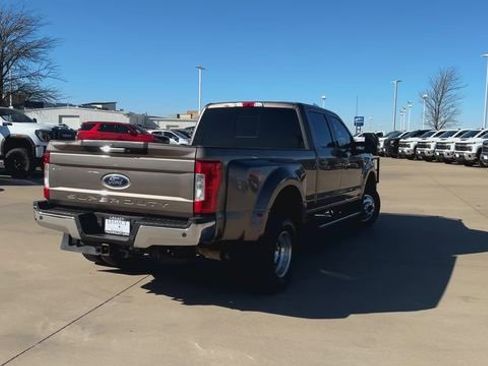Used 2019 Ford F350 Lariat w/ Lariat Value Package image 8