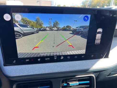 New 2025 Ford Maverick XLT w/ XLT Luxury Package image 41