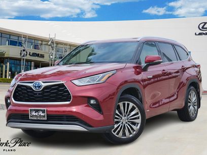 Used 2021 Toyota Highlander Platinum