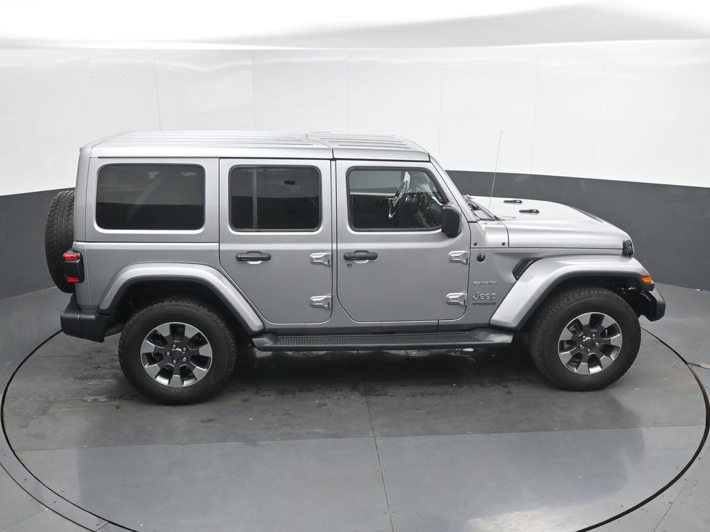Used 2020 Jeep Wrangler Unlimited Sahara AWD/4WD image 34