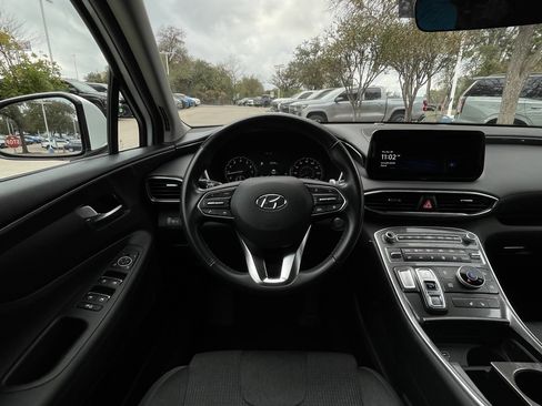 Used 2023 Hyundai Santa Fe SEL image 9