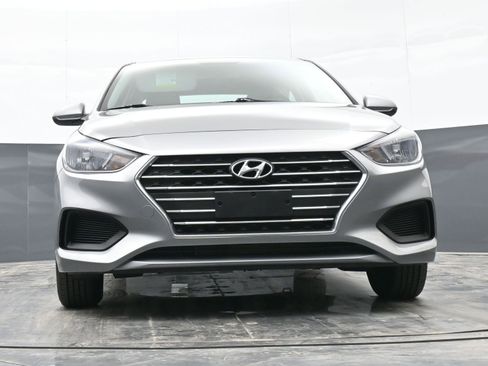 Certified 2022 Hyundai Accent SE image 38