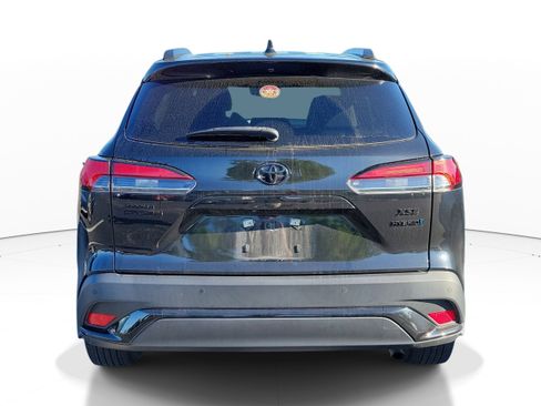 Used 2024 Toyota Corolla Cross XSE w/ Convenience Package image 5