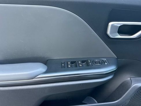 Used 2025 Kia K4 FWD image 10