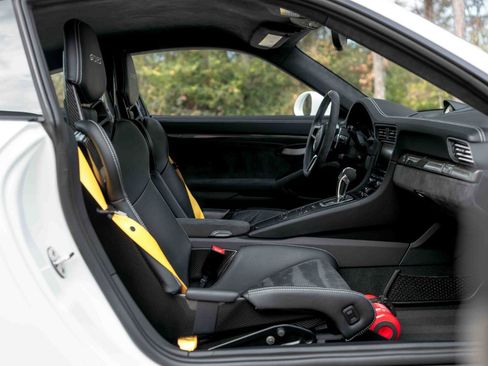Used 2016 Porsche 911 GT3 RS image 44