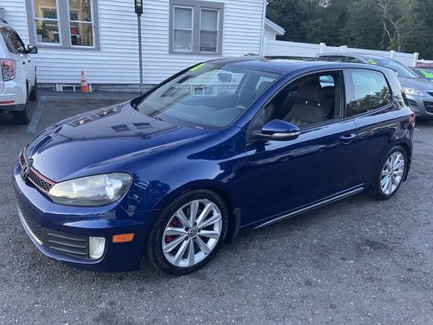 Used 2011 Volkswagen GTI 2-Door FWD image 12
