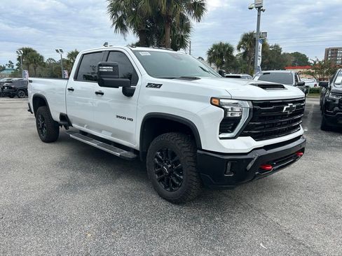New 2026 Chevrolet Silverado 3500 LTZ w/ LTZ Plus Package AWD/4WD image 9
