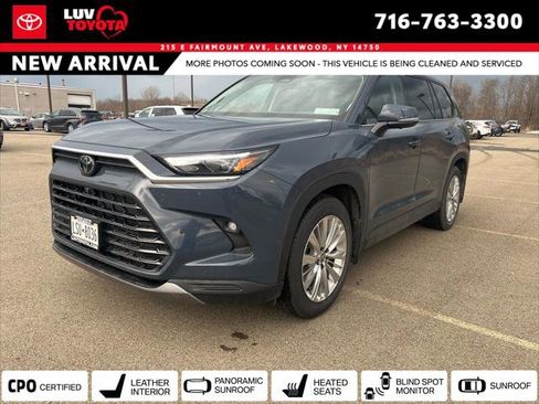 Certified 2025 Toyota Grand Highlander AWD image 1
