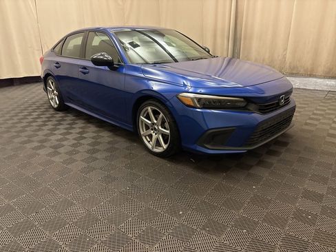 Used 2022 Honda Civic Sport image 3