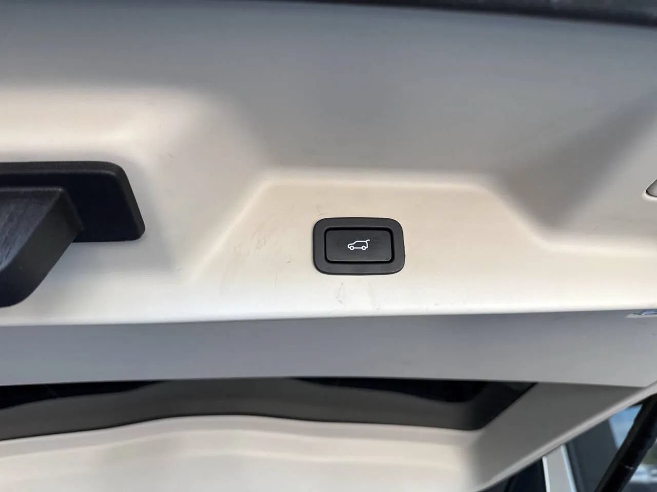 Used 2018 Land Rover Range Rover HSE AWD/4WD image 42
