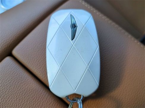 Certified 2025 Genesis GV80 2.5T Prestige image 29