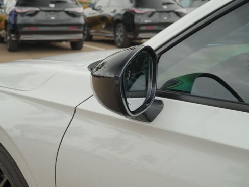 Used 2025 Honda Civic FWD Hybrid Sedan image 9