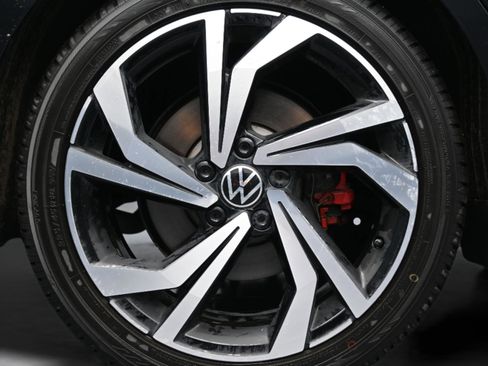 Used 2023 Volkswagen Jetta GLI Autobahn image 10