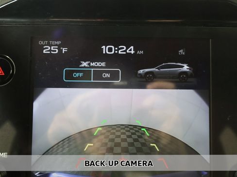 Used 2024 Subaru Crosstrek 2.0i Premium image 5