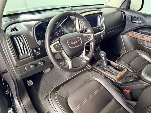 Used 2022 GMC Canyon Denali image 33