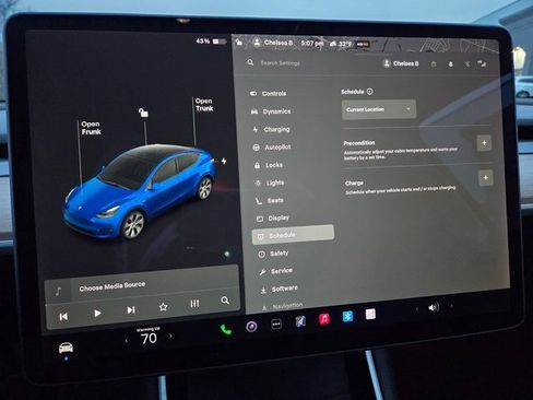 Used 2020 Tesla Model Y Long Range image 51