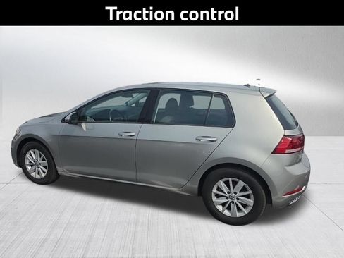 Used 2018 Volkswagen Golf S FWD image 7