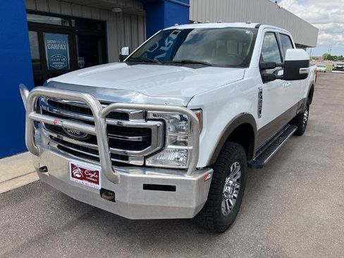 Used 2022 Ford F250 Lariat w/ Lariat Value Package AWD/4WD image 2