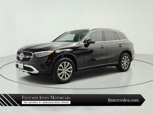 Certified 2026 Mercedes-Benz GLC 300 image 1