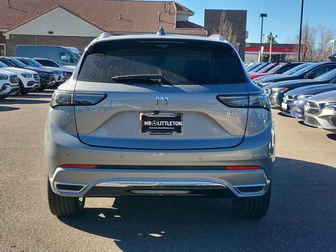 Used 2024 Buick Envision Avenir image 6